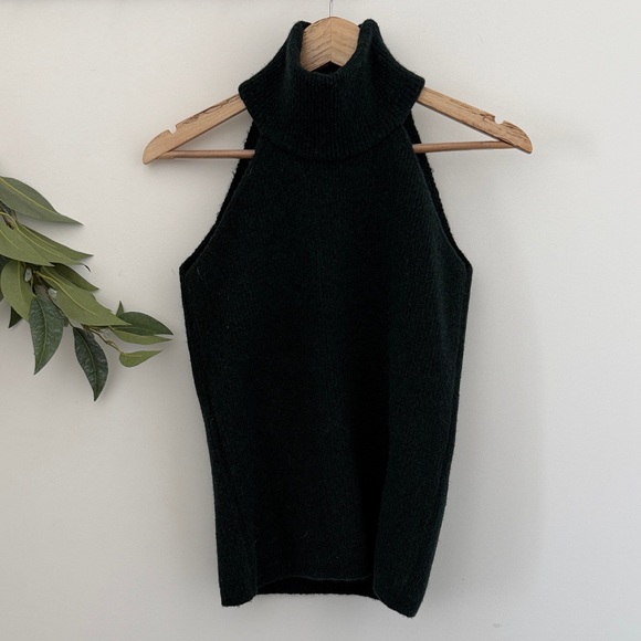 Jacquemus La Maille Baho Sleeveless Turtleneck Sweater (Dark Green) - Size 38 - Picture 1 of 6